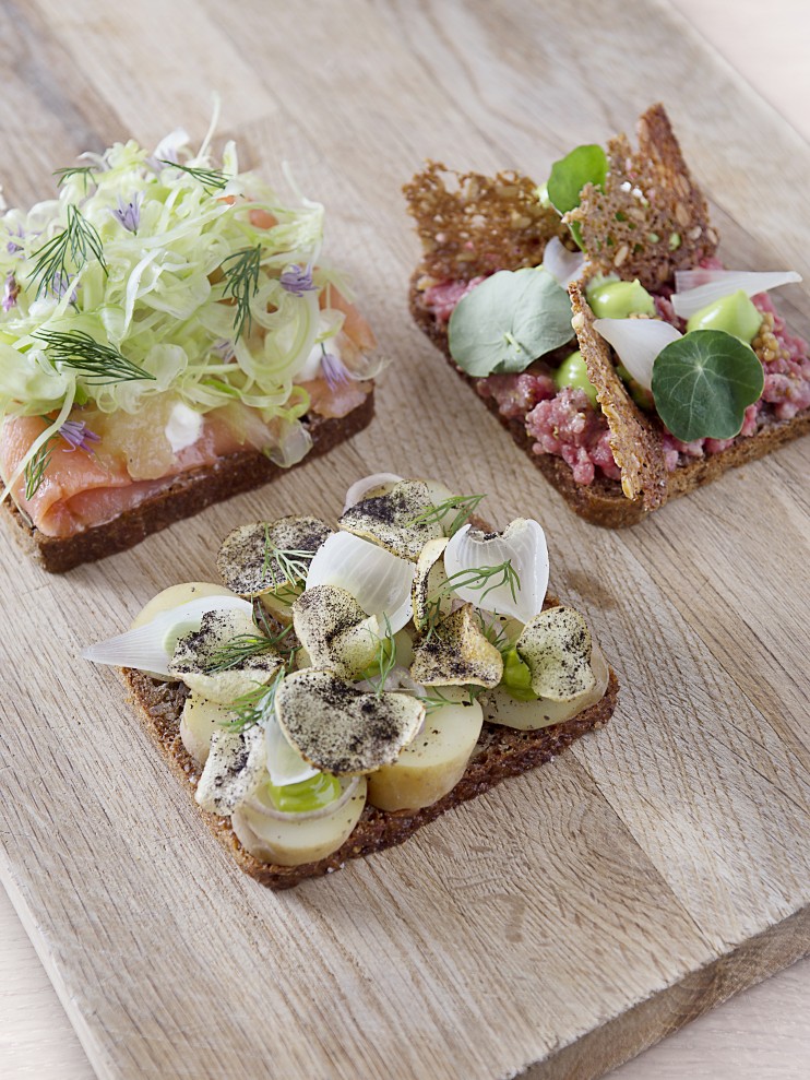 Great Northern Food Hallsmoked salmon beef tartare potatophoto Signe Birck1469132047
